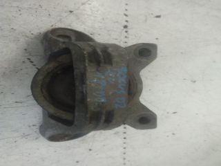 bontott FORD FOCUS II Motor Tartó Bak (Fém)