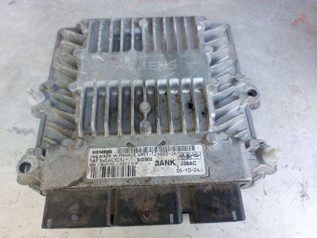 bontott FORD FOCUS II Motorvezérlő