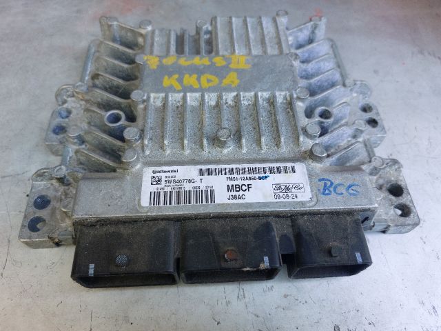 bontott FORD FOCUS II Motorvezérlő