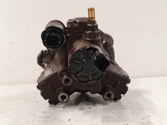 bontott FORD FOCUS II Nagynyomású Szivattyú