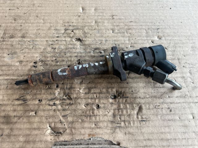 bontott FORD FOCUS II Porlasztó (1 db)