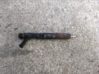 bontott FORD FOCUS II Porlasztó (1 db)