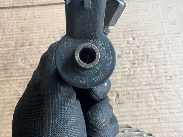 bontott FORD FOCUS II Porlasztó (1 db)