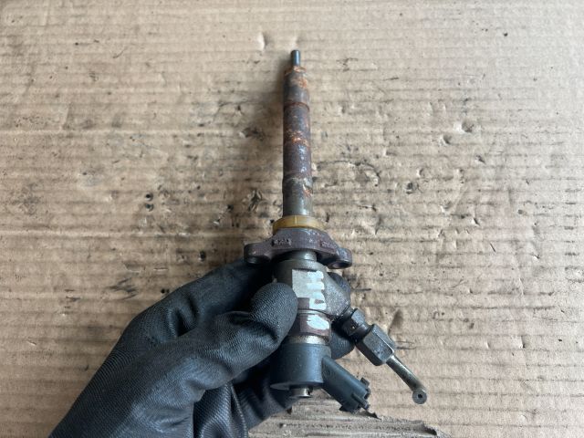 bontott FORD FOCUS II Porlasztó (1 db)