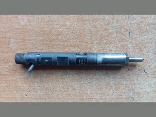 bontott FORD FOCUS II Porlasztó (1 db)