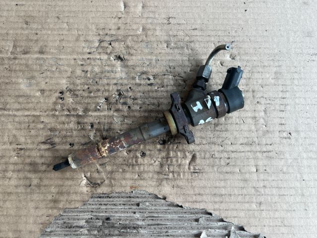 bontott FORD FOCUS II Porlasztó (1 db)