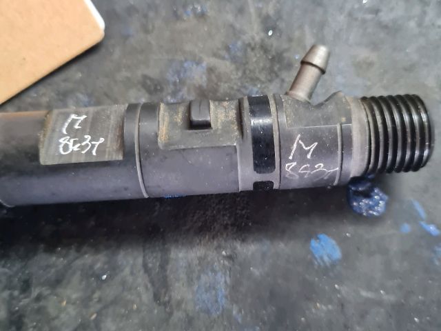 bontott FORD FOCUS II Porlasztó (1 db)