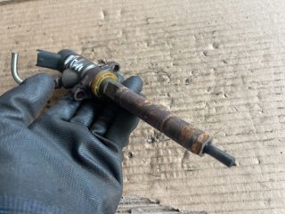 bontott FORD FOCUS II Porlasztó (1 db)