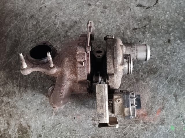 bontott FORD FOCUS II Turbó