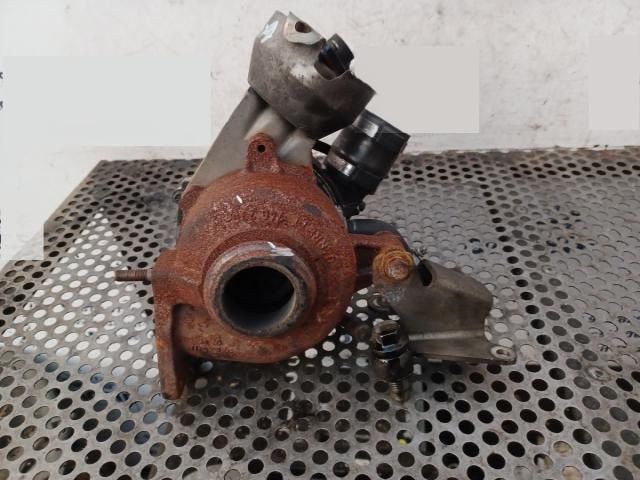 bontott FORD FOCUS II Turbó