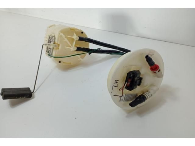 bontott FORD FOCUS II Üzemanyagszint Jeladó