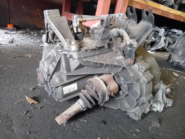 bontott FORD FOCUS II Váltó (Mechanikus)