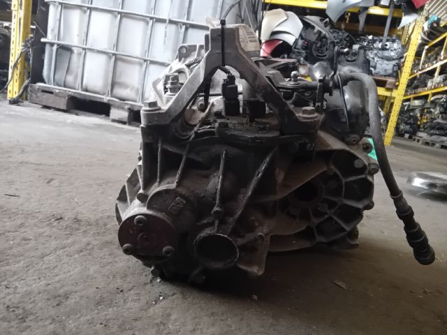 bontott FORD FOCUS II Váltó (Mechanikus)