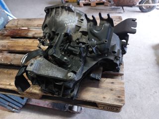 bontott FORD FOCUS II Váltó (Mechanikus)