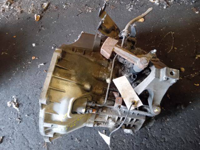 bontott FORD FOCUS II Váltó (Mechanikus)