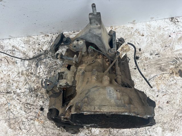 bontott FORD FOCUS II Váltó (Mechanikus)