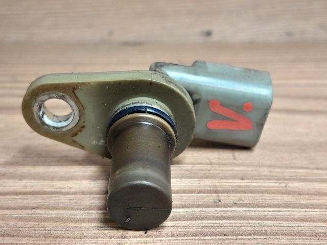 bontott FORD FOCUS II Vezérműtengely Fordulatszám Jeladó