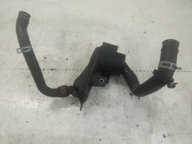 bontott FORD FOCUS II Vízcső