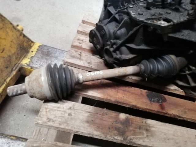 bontott FORD FOCUS II Bal Féltengely