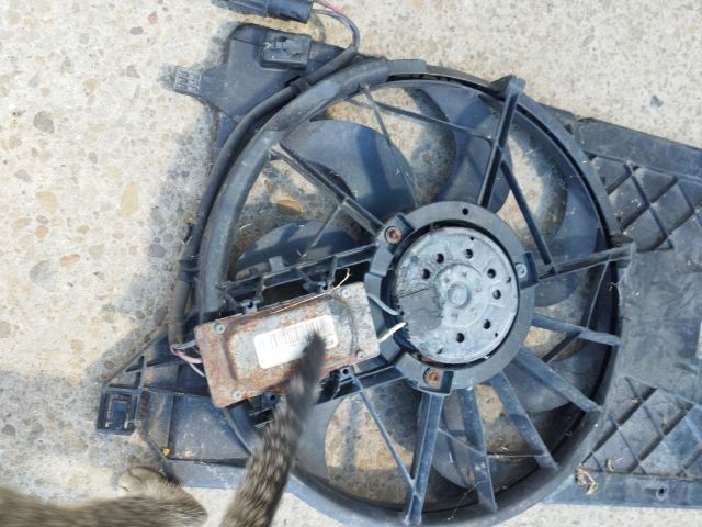 bontott FORD FOCUS II Hűtőventilátor