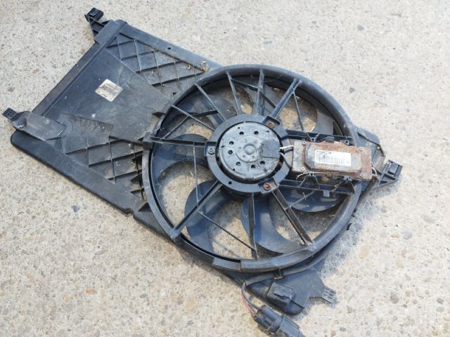 bontott FORD FOCUS II Hűtőventilátor