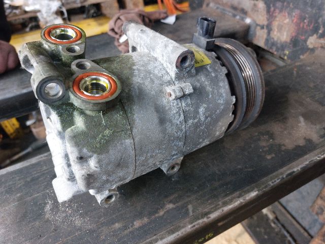 bontott FORD FOCUS II Klímakompresszor