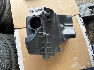 bontott FORD FOCUS II Légszűrő Ház