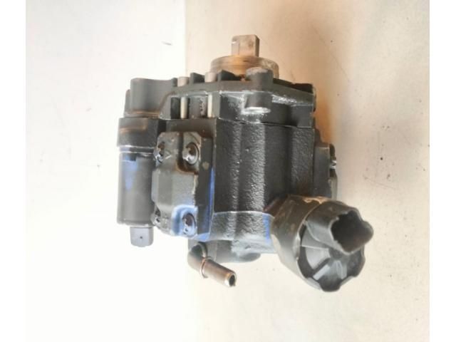 bontott FORD FOCUS II Nagynyomású Szivattyú