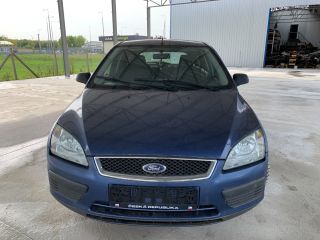 bontott FORD FOCUS II Bal első Csonkállvány Kerékaggyal