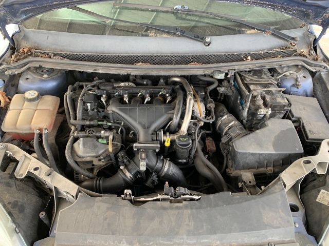 bontott FORD FOCUS II Bal első Lengőkar