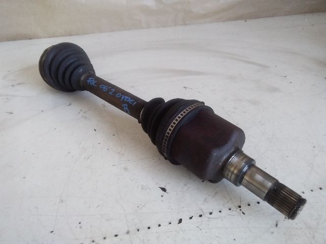 bontott FORD FOCUS II Bal Féltengely