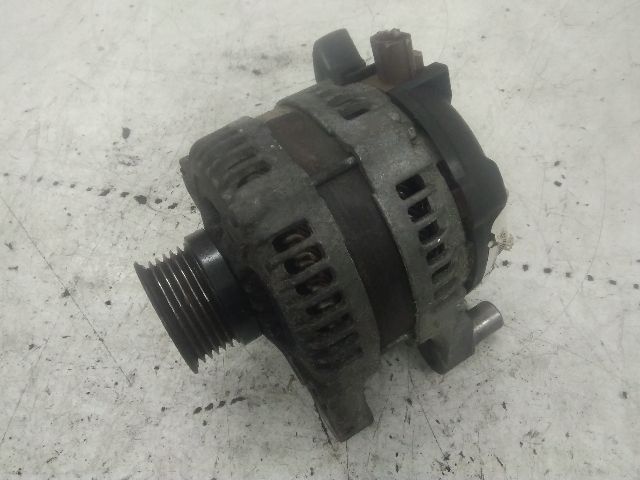 bontott FORD FOCUS II Generátor