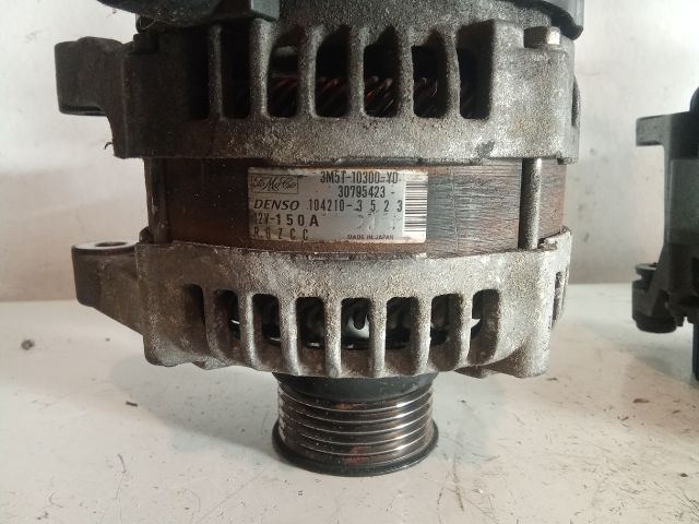 bontott FORD FOCUS II Generátor