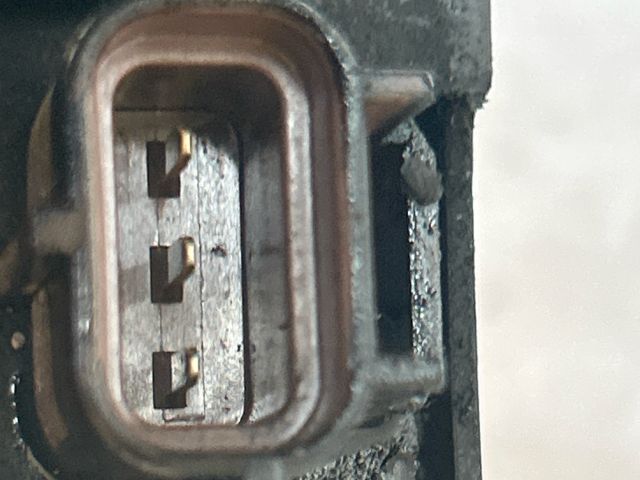 bontott FORD FOCUS II Generátor