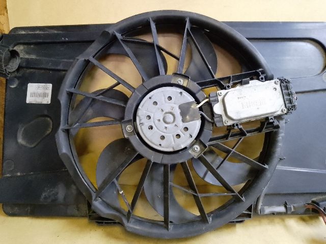 bontott FORD FOCUS II Hűtőventilátor