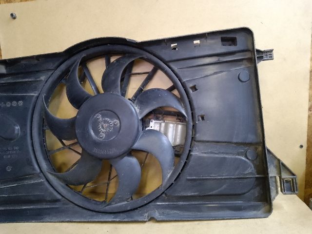 bontott FORD FOCUS II Hűtőventilátor
