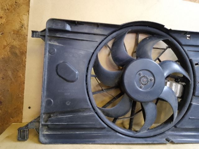 bontott FORD FOCUS II Hűtőventilátor