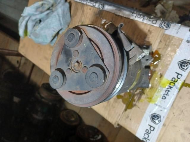 bontott FORD FOCUS II Klímakompresszor