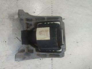 bontott FORD FOCUS II Motor Tartó Bak (Fém)