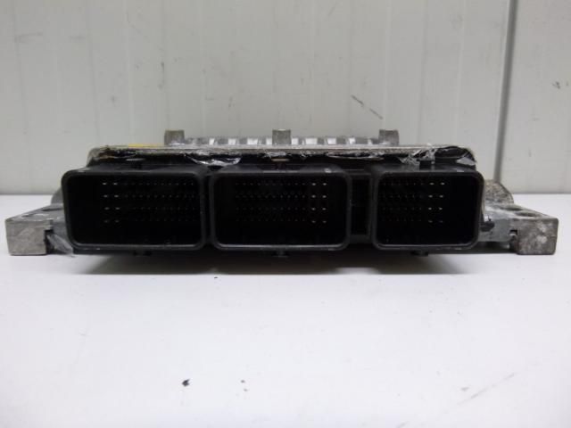 bontott FORD FOCUS II Motorvezérlő