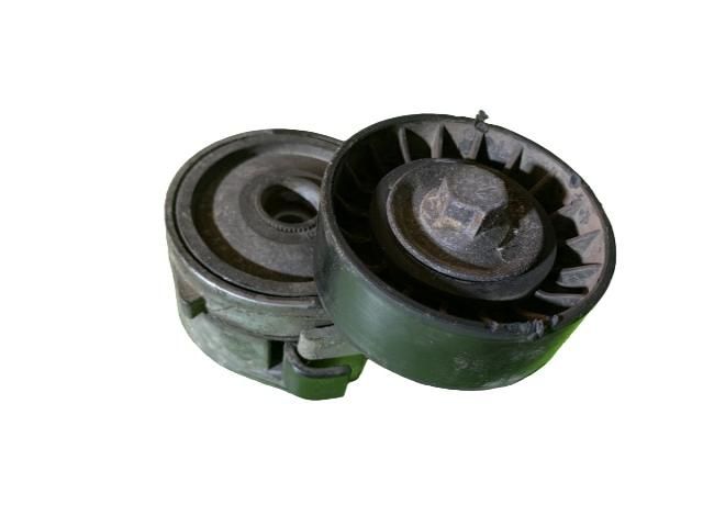 bontott FORD FOCUS II Szíjfeszítő Görgő