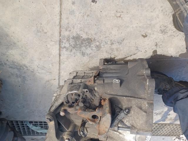 bontott FORD FOCUS II Váltó (Mechanikus)