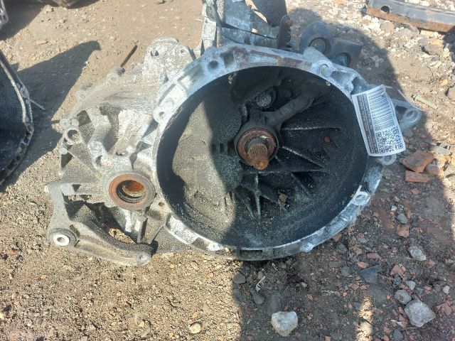 bontott FORD FOCUS II Váltó (Mechanikus)