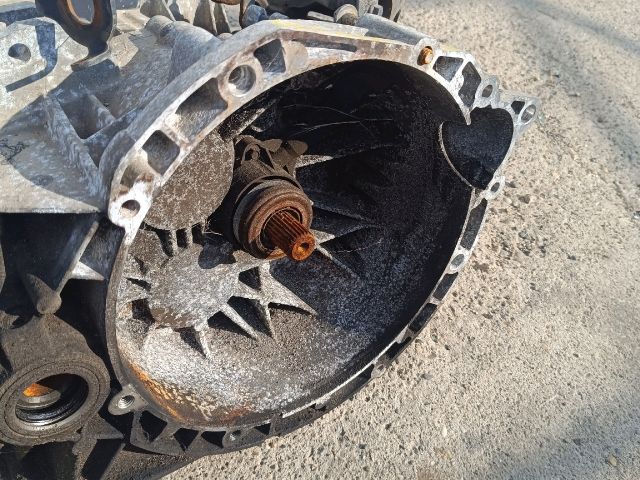 bontott FORD FOCUS II Váltó (Mechanikus)