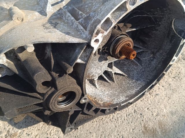 bontott FORD FOCUS II Váltó (Mechanikus)