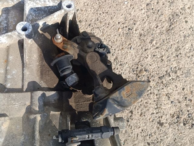 bontott FORD FOCUS II Váltó (Mechanikus)