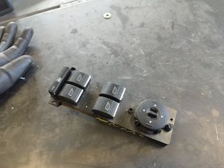 bontott FORD FOCUS II Ablakemelő és Tükör Kapcsoló