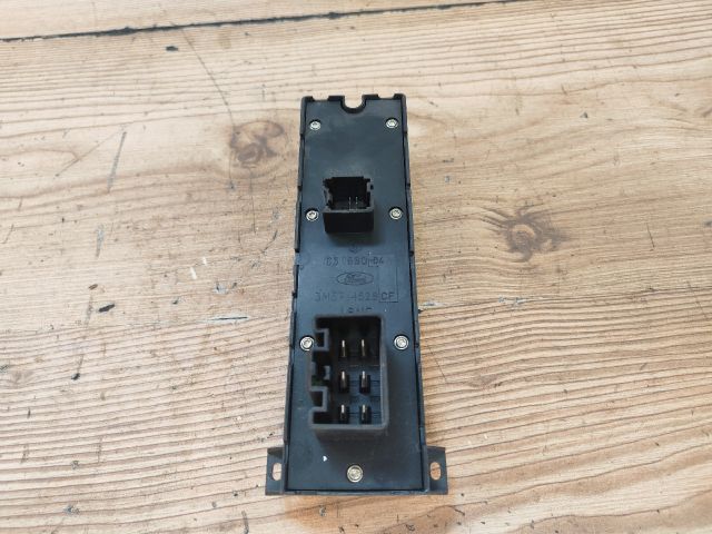 bontott FORD FOCUS II Ablakemelő és Tükör Kapcsoló