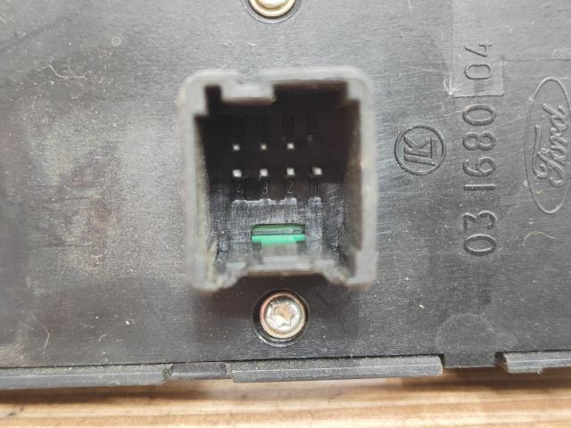 bontott FORD FOCUS II Ablakemelő és Tükör Kapcsoló