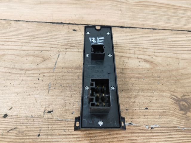 bontott FORD FOCUS II Ablakemelő és Tükör Kapcsoló